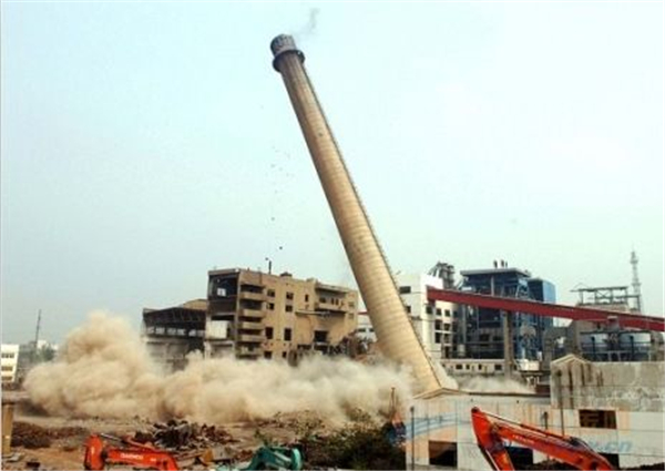 韩城钢烟囱拆除