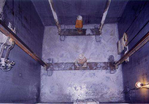 电梯井漏水的原因分析及堵漏的方法