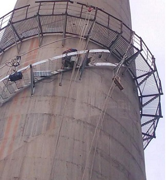 庄河烟囱信号灯平台、爬梯安装：