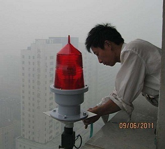 台山烟囱安装航空障碍灯主副灯控制方式