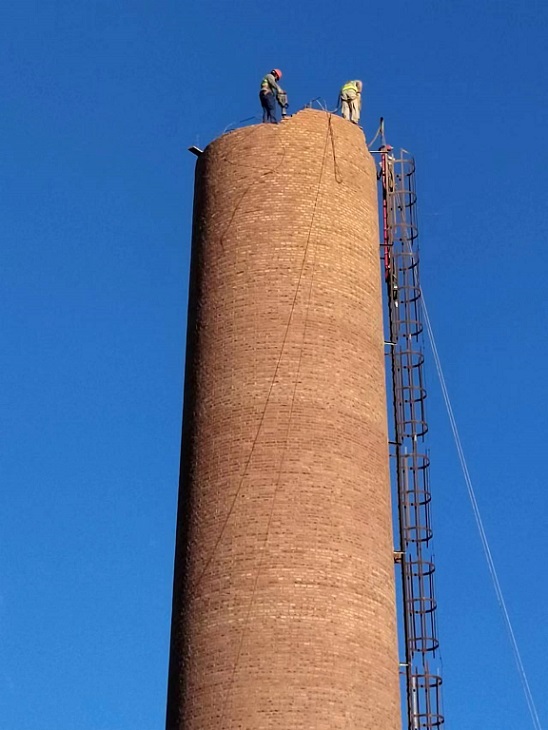 泉州烟囱拆除公司:严格安全措施,确保环境的安全