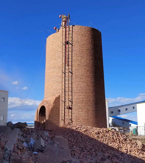神农架烟囱拆除公司:专业技艺与安全保障