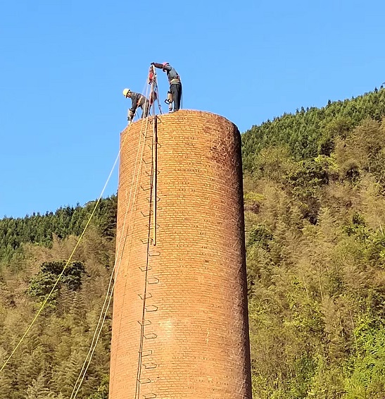 江都高空拆除公司:绿色拆除,融合安全与环保